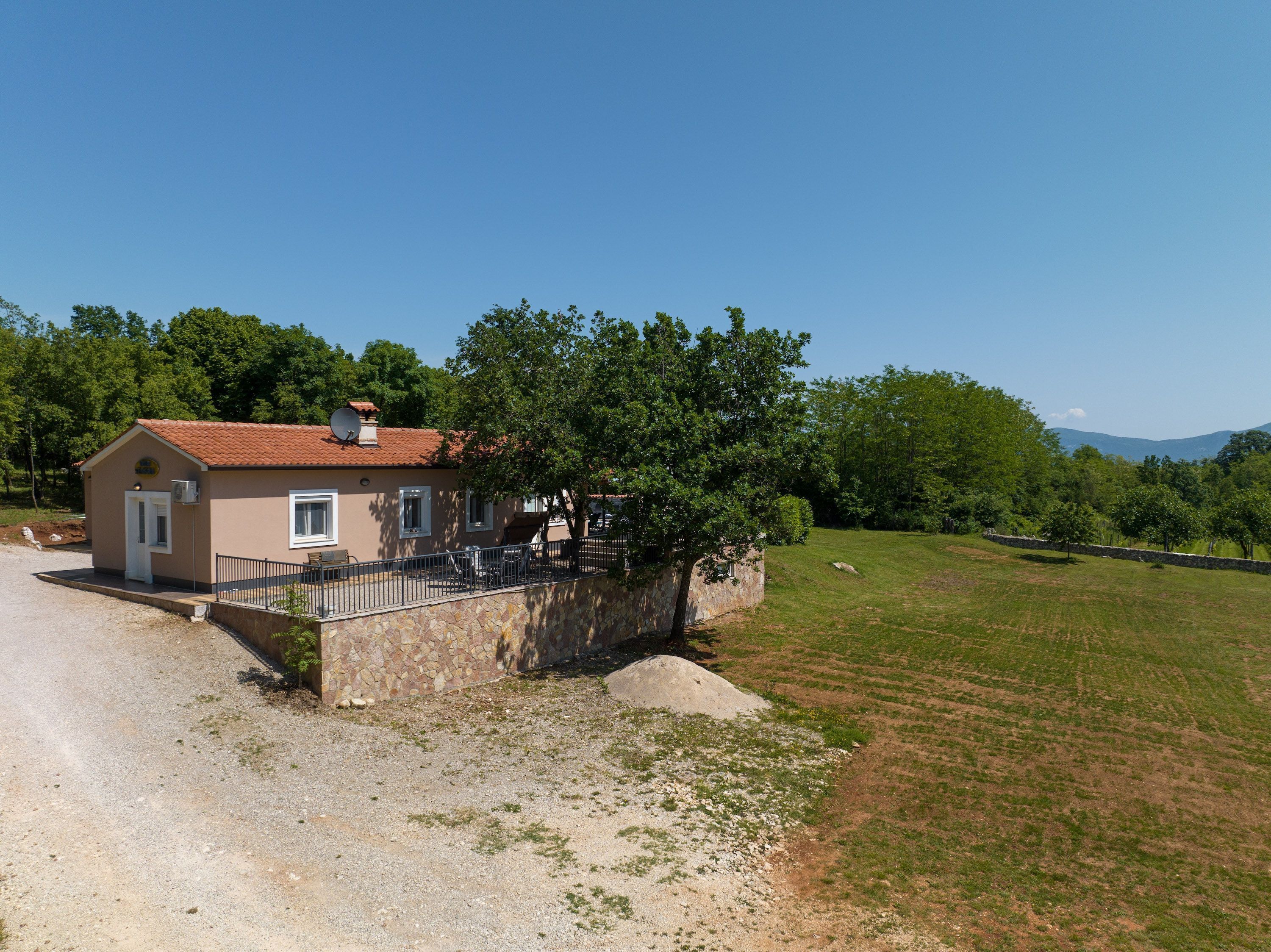 4 عدّة غرف نوم