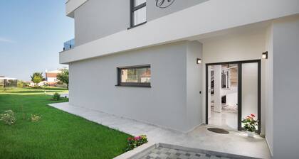 K in Premantura With 4 Bedrooms and 4 Bathrooms