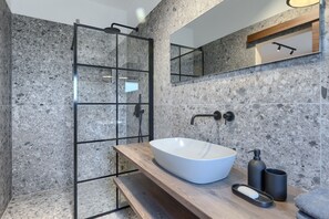 Casa, fumadores | 7 dormitorios