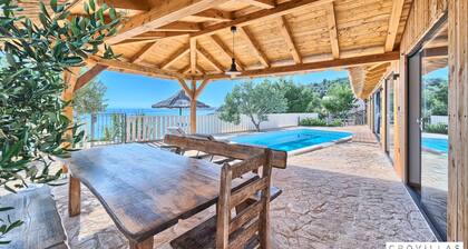 Filip in Murter With 4 Bedrooms and 2 Bathrooms