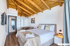 Villa | 4 bedrooms - Filip in Murter With 4 Bedrooms and 2 Bathrooms (Tisno)