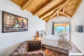 Villa | 4 bedrooms - Filip in Murter With 4 Bedrooms and 2 Bathrooms (Tisno)