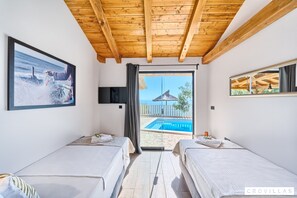 4 bedrooms - Filip in Murter With 4 Bedrooms and 2 Bathrooms (Tisno)