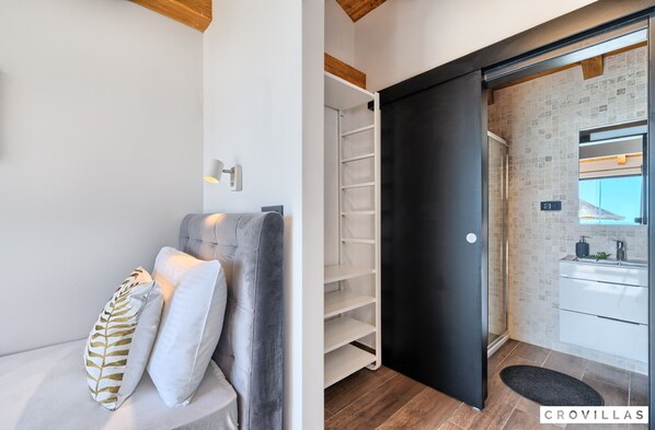 Maison, fumeur | 4 chambres