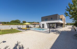 House - Elite 1 in Pula With 4 Bedrooms and 4 Bathrooms (Pula)