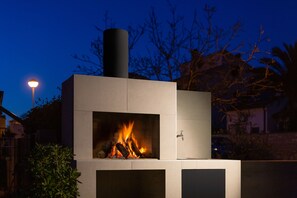 Villa | 4 bedrooms - Sealine in Vinkuran With 4 Bedrooms and 4 Bathrooms (Medulin)