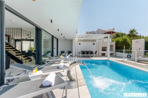 House | 3 bedrooms - Vitae in Sutivan With 3 Bedrooms and 3 Bathrooms (Sutivan)