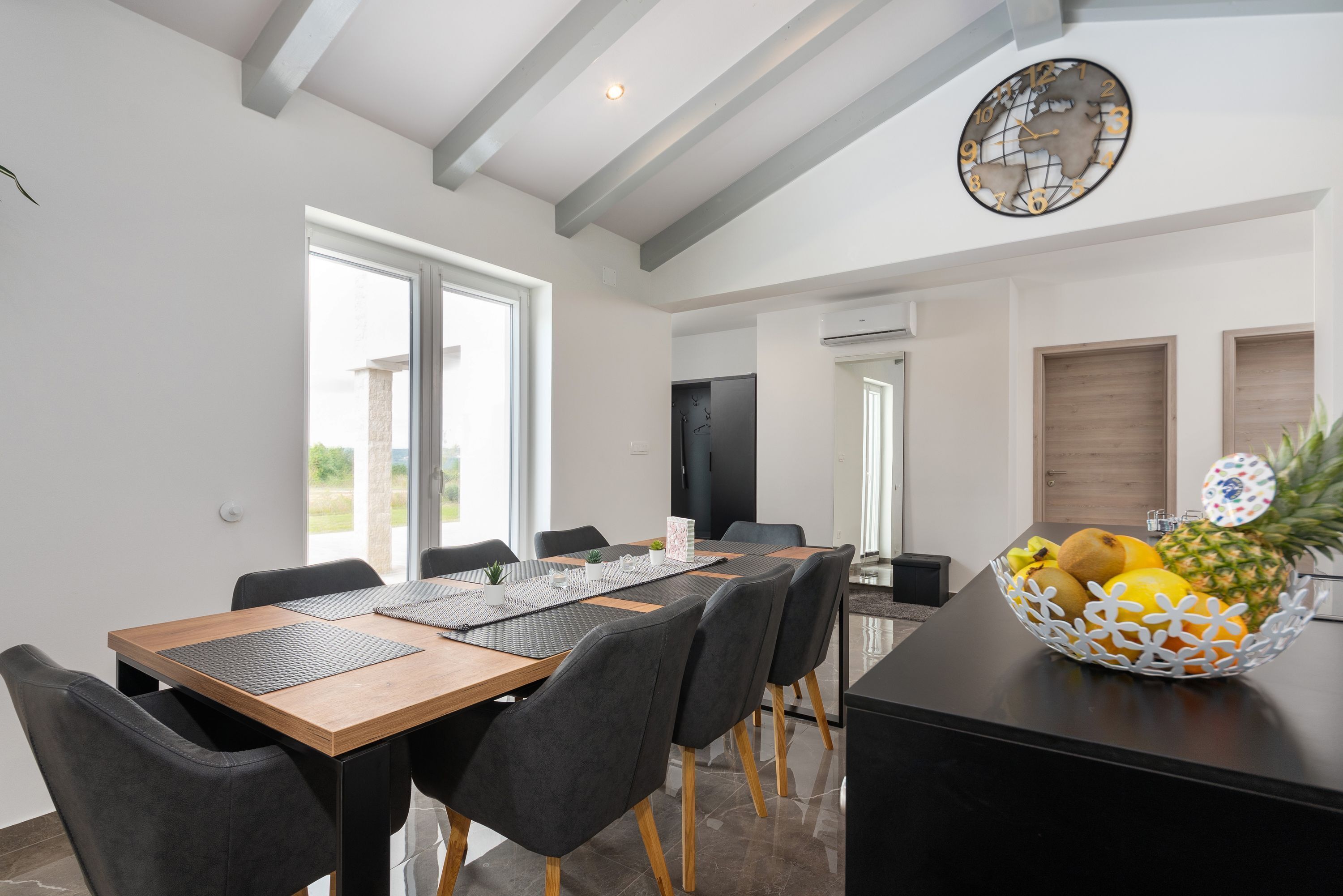 3 عدّة غرف نوم