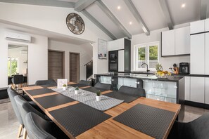 Maison, fumeur | 3 chambres