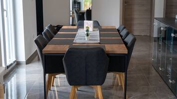 3 عدّة غرف نوم