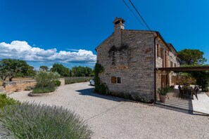 Villa, Smoking | 4 bedrooms - Pura Vida in Kanfanar (Kanfanar)