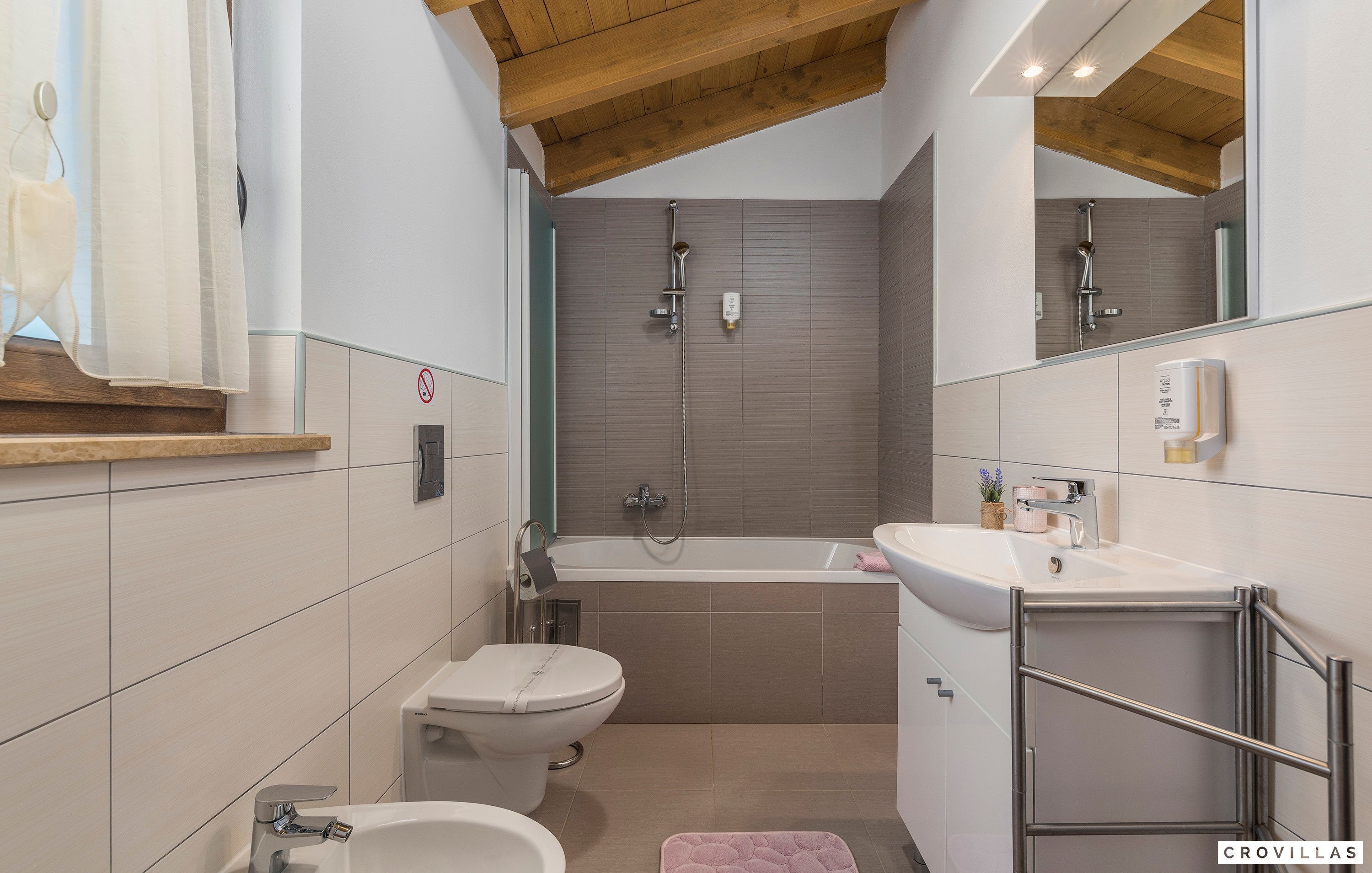 House, Smoking | 3 bedrooms
