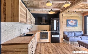 Villa | 6 bedrooms - Vita in Muter With 6 Bedrooms and 6 Bathrooms (Tisno)