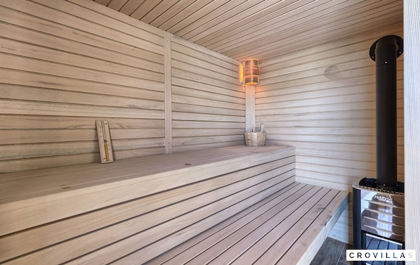 Villa | 6 bedrooms - Vita in Muter With 6 Bedrooms and 6 Bathrooms (Tisno)