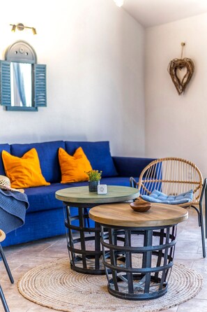 House - Heritage in Mirca With 2 Bedrooms and 1 Bathrooms (Supetar)