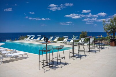 Adria VII in Primo ten