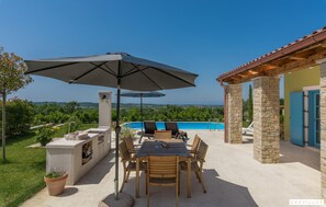 Casa, para fumadores | 2 habitaciones 