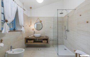 Casa, para fumantes | 2 quartos
