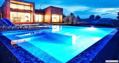 Ivinj II in Tisno With 5 Bedrooms and 5 Bathrooms