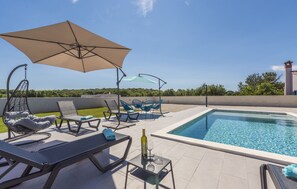 House, Smoking | 4 bedrooms - Elite 2 in Pula With 4 Bedrooms and 4 Bathrooms (Pula)