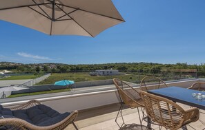 House, Smoking | 4 bedrooms - Elite 2 in Pula With 4 Bedrooms and 4 Bathrooms (Pula)