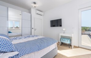 Villa, Smoking | 4 bedrooms - Elite 2 in Pula With 4 Bedrooms and 4 Bathrooms (Pula)