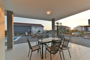 Villa | 4 bedrooms - Dalmacija VI in Suko an (Sukosan)