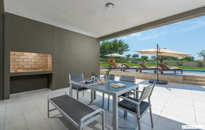 4 عدّة غرف نوم