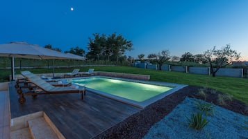 House, Smoking | 4 bedrooms