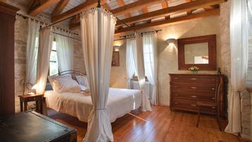 House, Smoking | 3 bedrooms