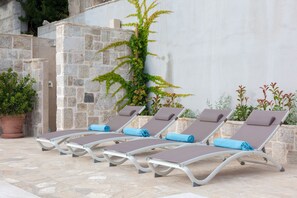 Villa | 2 bedrooms - Kate in Podgora With 2 Bedrooms and 2 Bathrooms (Podgora)