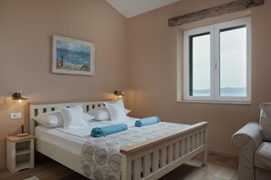 Villa | 2 bedrooms - Kate in Podgora With 2 Bedrooms and 2 Bathrooms (Podgora)