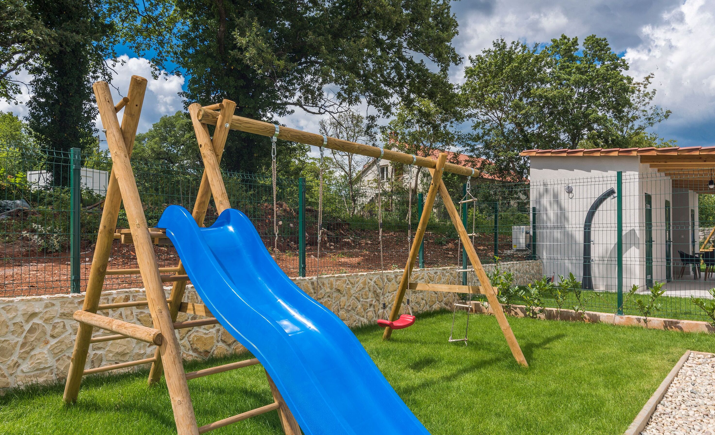 3 عدّة غرف نوم