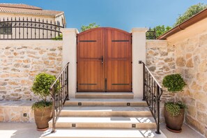 Villa | 2 bedrooms - Josipovi Dvori in Skradin (Skradin)