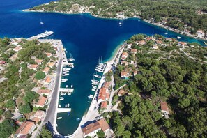 Villa - Bianco in Grohote Rogac Olta (Solta)