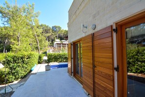 Villa | 4 bedrooms - Bianco in Grohote Rogac Olta (Solta)