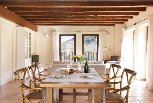 Can Morei - El Ball. Gran Apartamento 4/5personas