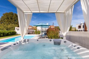 House, Smoking | 3 bedrooms - Amia in Pula With 3 Bedrooms and 2 Bathrooms (Pula)