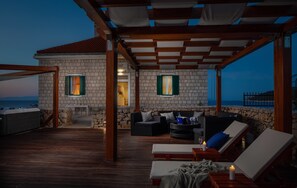 House | 4 bedrooms - Vis in Vis With 4 Bedrooms and 4 Bathrooms (Vis)
