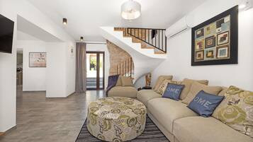 House, Smoking | 4 bedrooms