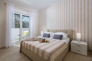 Villa | 4 bedrooms - Tireli in Kr an With 4 Bedrooms and 4 Bathrooms (Krsan)