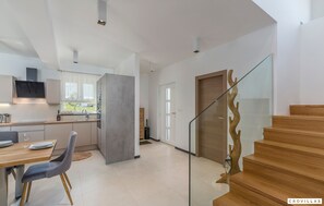 3 bedrooms - Lucija in Mar ana With 3 Bedrooms and 3 Bathrooms (Marcana)