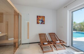 Villa | 3 bedrooms - Lucija in Mar ana With 3 Bedrooms and 3 Bathrooms (Marcana)