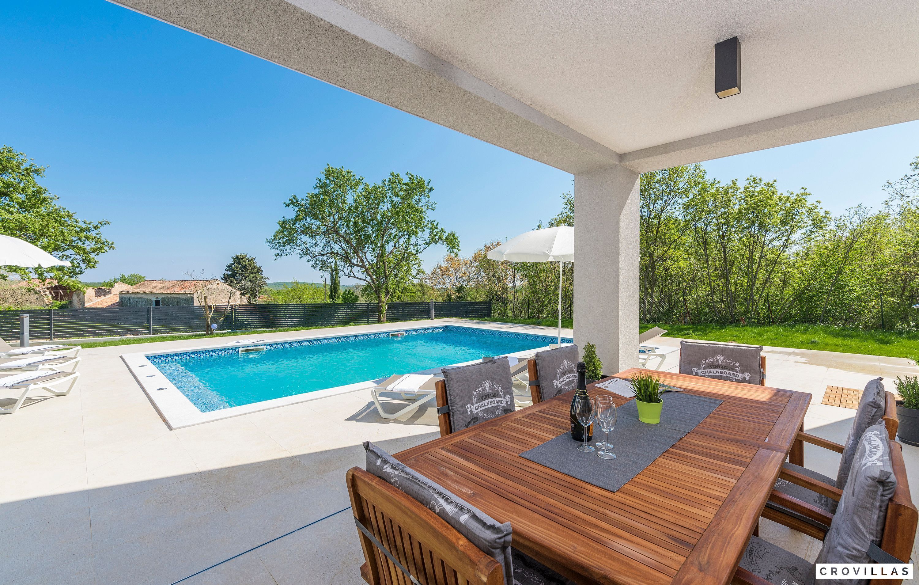 3 عدّة غرف نوم