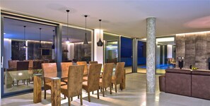 Maison, fumeurs | 5 chambres