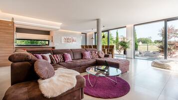 Villa | 5 bedrooms