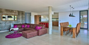 Villa | 5 bedrooms - Aria in Vi Njan With 5 Bedrooms and 4 Bathrooms (Visnjan)