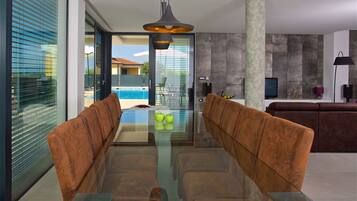 House, Smoking | 5 bedrooms