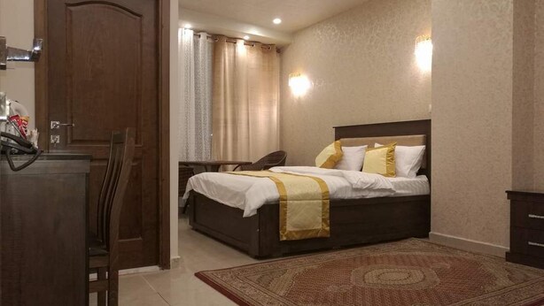 Unclassified image, 1 of 14, button - Tanoreen Motel (Tulkarm)