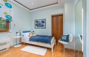 House, Smoking - Rosa in Labin With 5 Bedrooms and 5 Bathrooms (Labin)